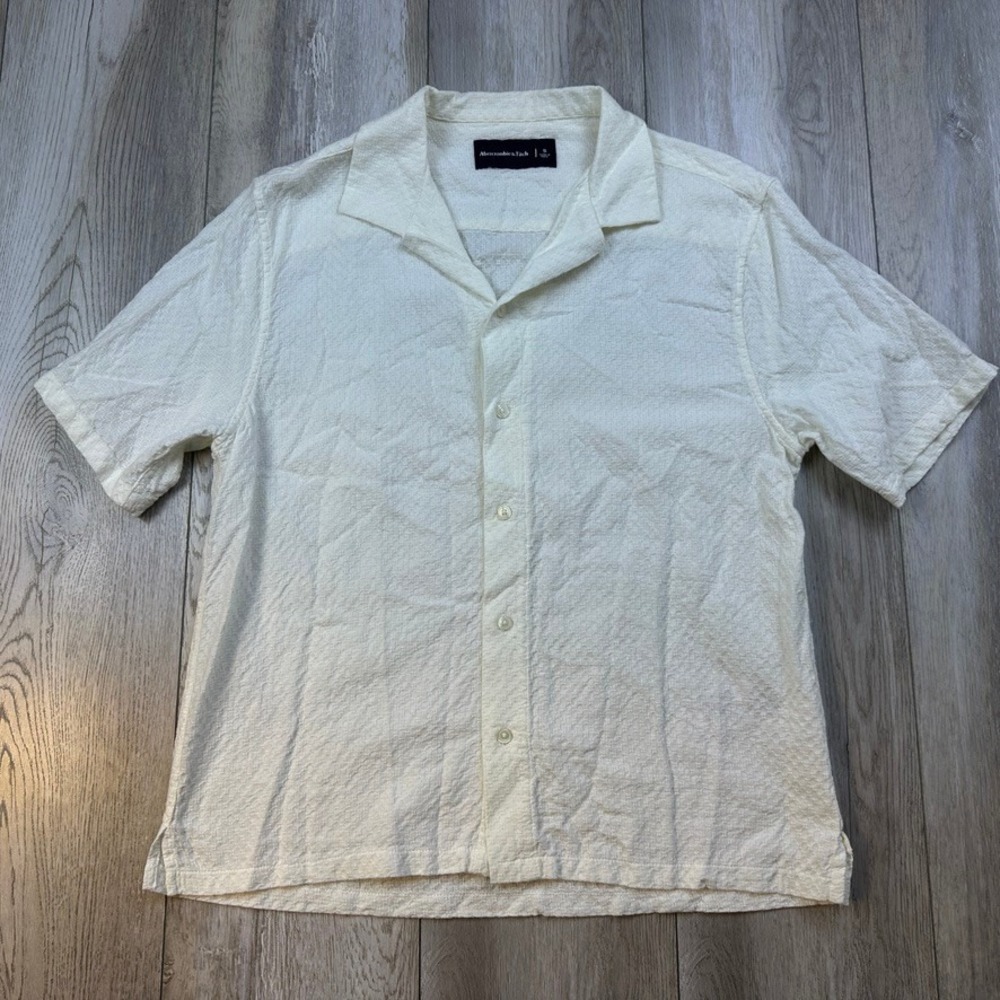 Abercrombie Fitch Shirt Mens Small White Cropped Camp Collar Button Up Geo Men